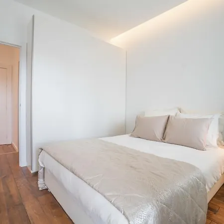 Be A Local In Apartman *